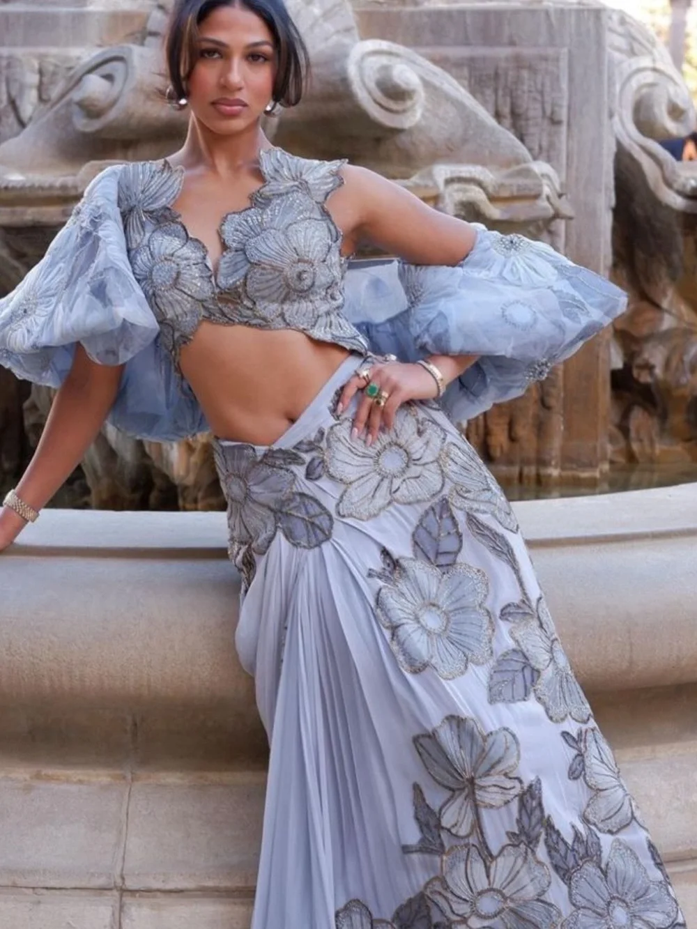MOLEDRO Light Blue Floral Embroidered Womens two piece sari set